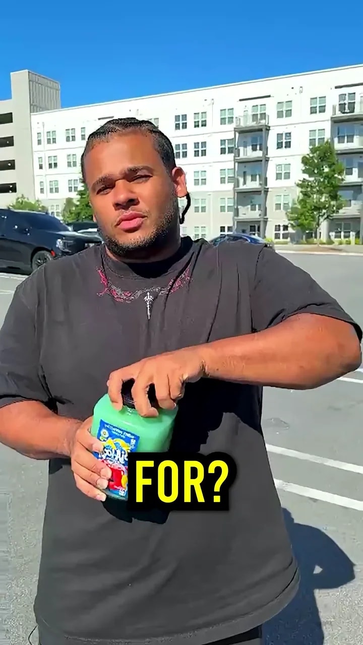 Preview frame from Fanum Tries The Viral Kool-Aid Pineapple Jar!